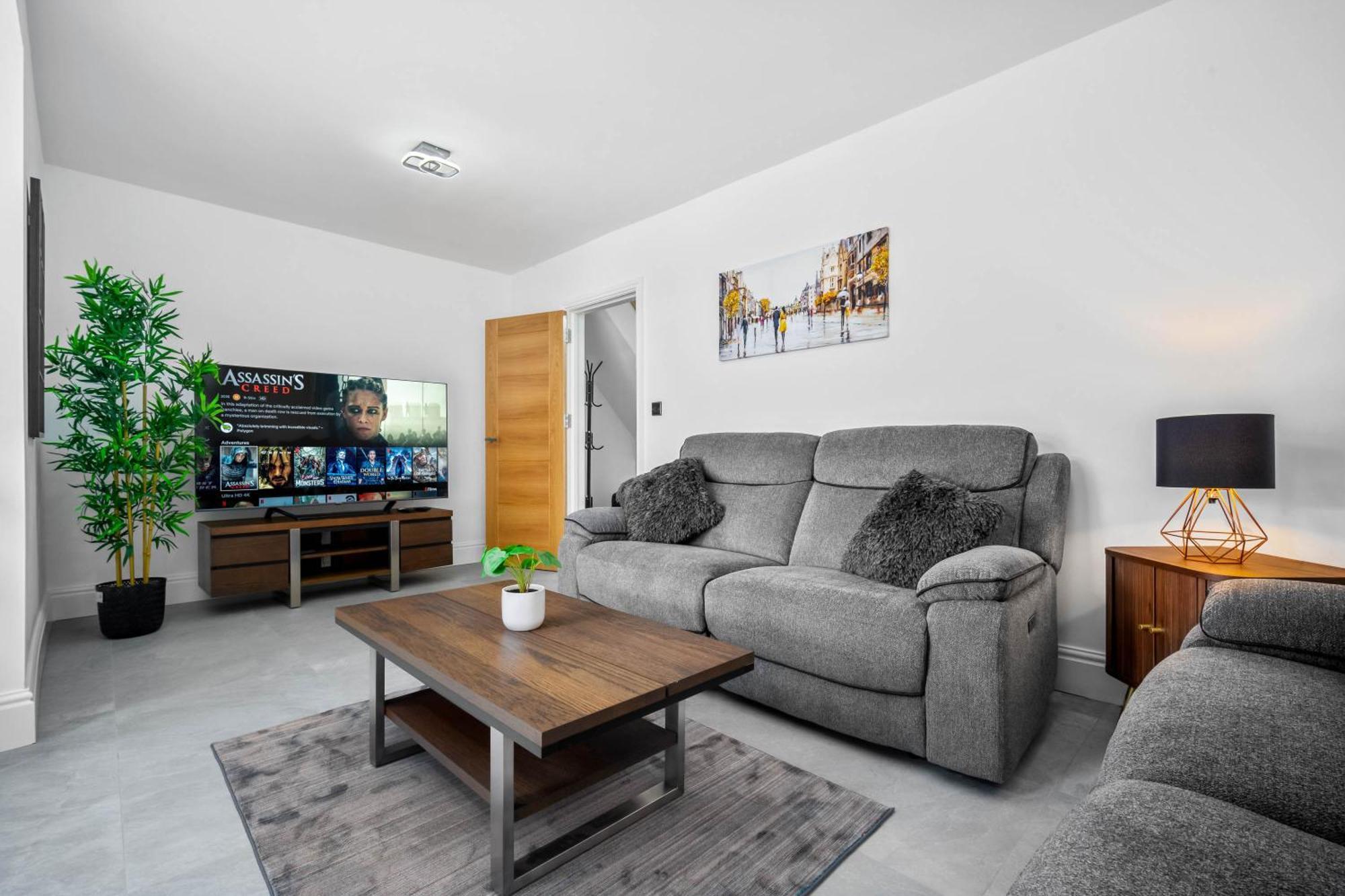 5 Bedroom House Solihull 10 Mins Drive From Bhx & Nec Private Off Road Parking Birmingham Exterior photo